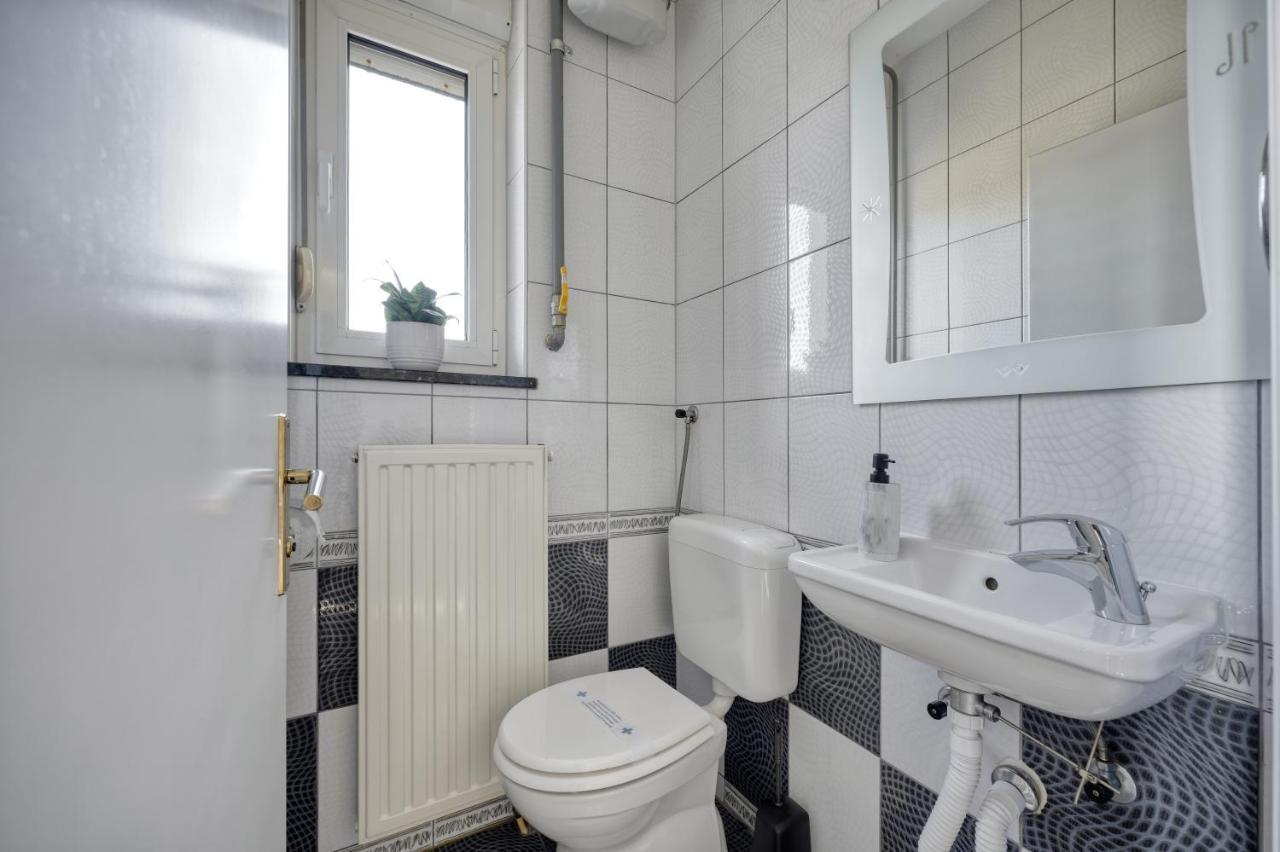 Astarea - Luxe Penthouse In Nature - Jacuzzi - Free Private Parking - Terrace & Balcony - Peace Zagreb Exterior foto