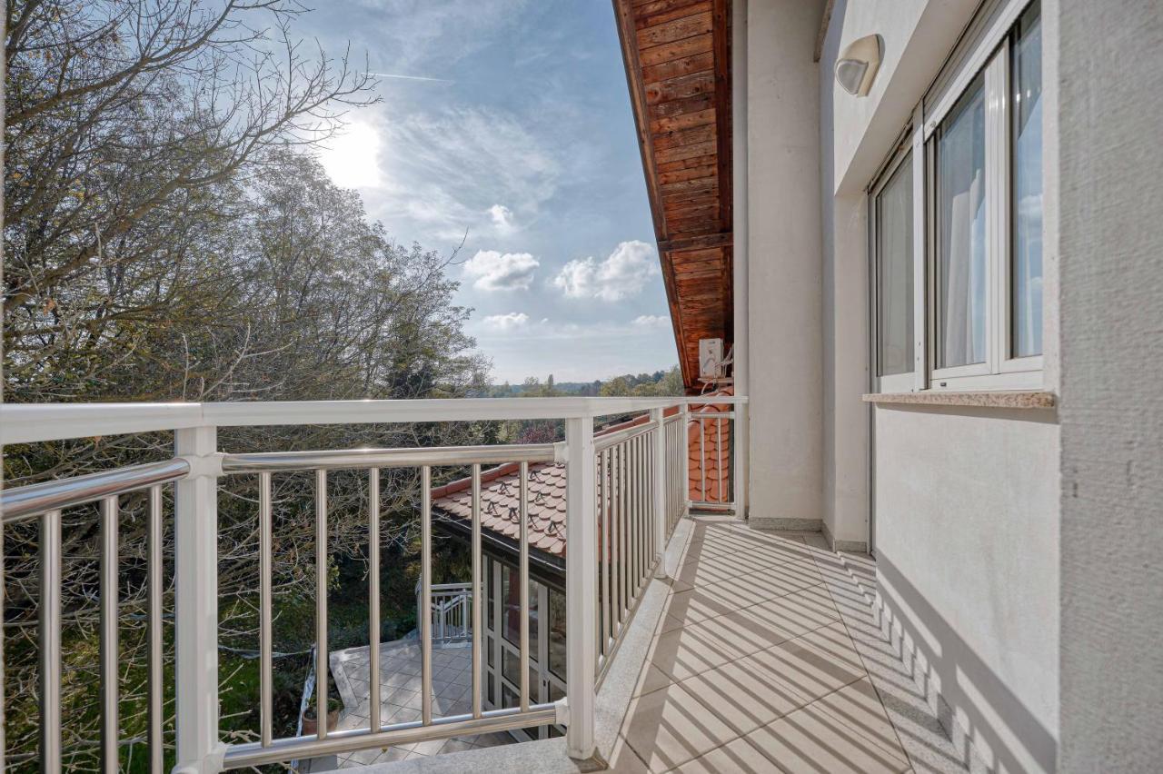 Astarea - Luxe Penthouse In Nature - Jacuzzi - Free Private Parking - Terrace & Balcony - Peace Zagreb Exterior foto